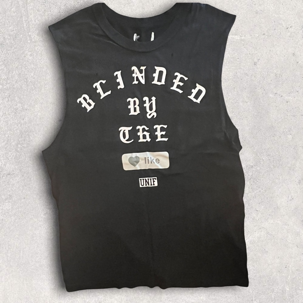Unif blinded by the like fb muscle tee